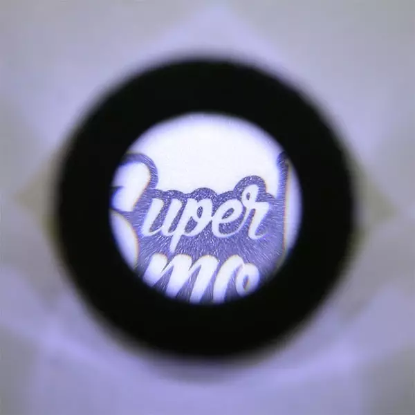 Bote Super Focus De Luxe desde dentro