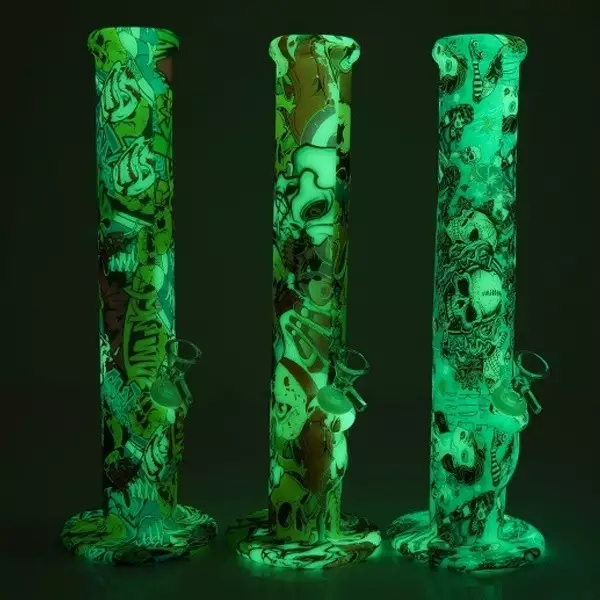 XL Glow in The Dark Silicone Bong - GB The Green Brand