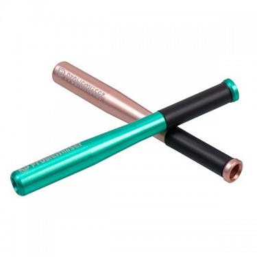 Green Snorting Tube with Handle by Problemlöser