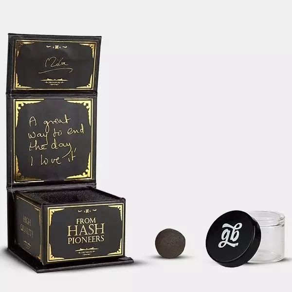 Charas Mila The Queen of Hash x GB Charas Mila The Queen of Hash x GB con hash y bote de cristal