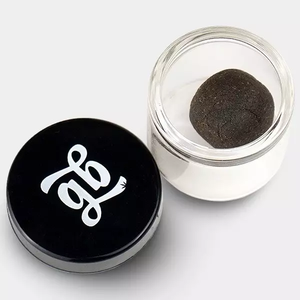 Charas Mila The Queen of Hash x GB Charas Mila The Queen of Hash x GB bote abierto