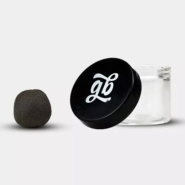 Charas Mila The Queen of Hash x GB Charas Mila The Queen of Hash x GB bote abierto con hash