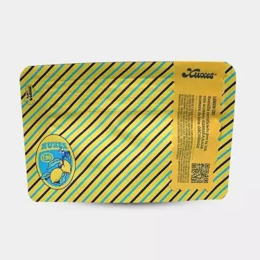 Xuxes CBD 'Lemon' Flowers - GB The Green Brand