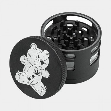 Grinder Magnético Oso 4 Partes abierto