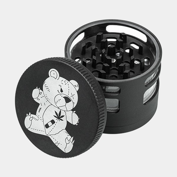 Grinder Magnético Oso 4 Partes abierto