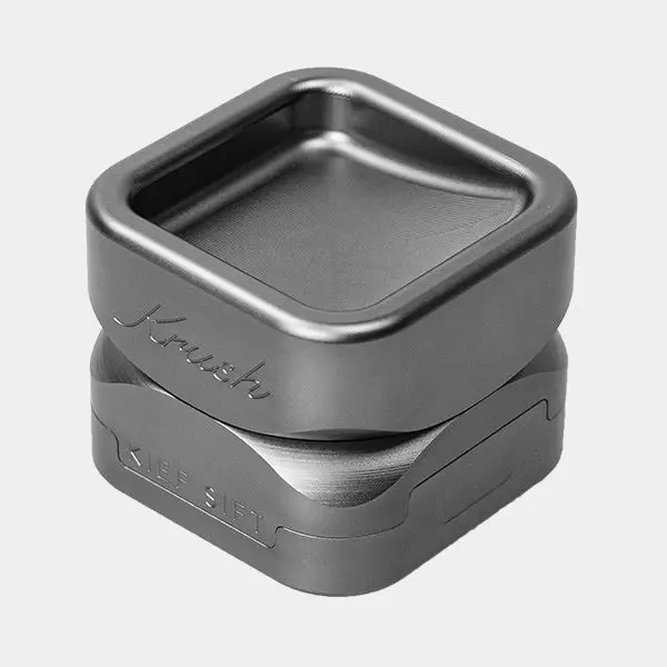 Grinder de Aluminio Krush Kube 3.0 gris cerrado