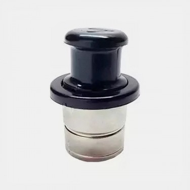 Mechero para coche de ocultación parte inferior