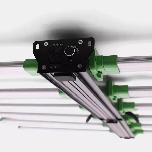 Dragonfly 640W LED System details