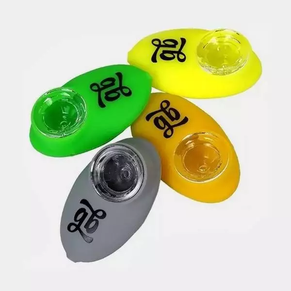 View Pipa Pebble Spoon Silicone GB - GB A marca verde