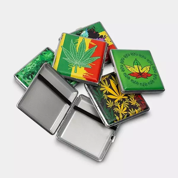 View Cigarreira de Metal Rasta