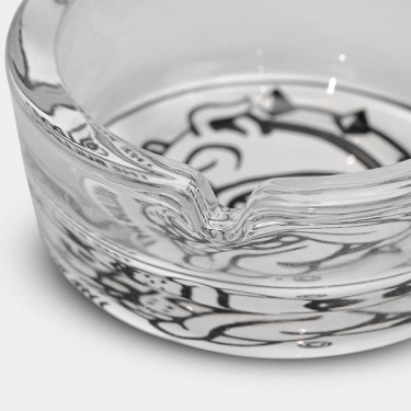 Cenicero de Cristal Blanco y Negro Bulldog detalle