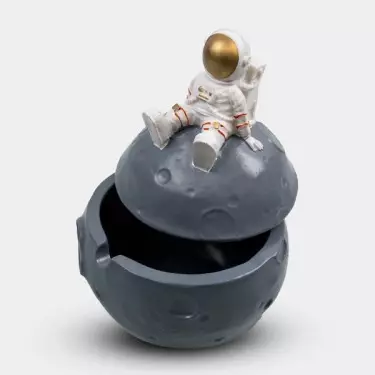 ASHtronaut Full Moon Ashtray - GB The Green Brand