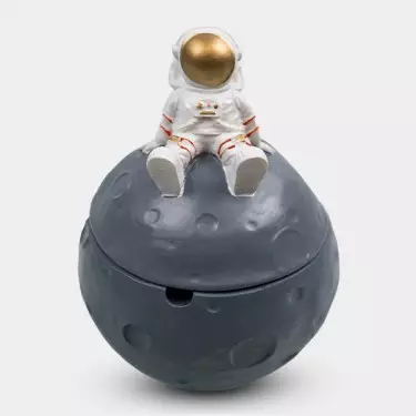 ASHtronaut Full Moon Ashtray - GB The Green Brand