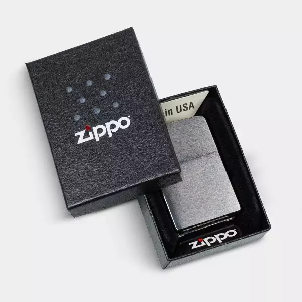 Zippo Cromo Liso Mate caja