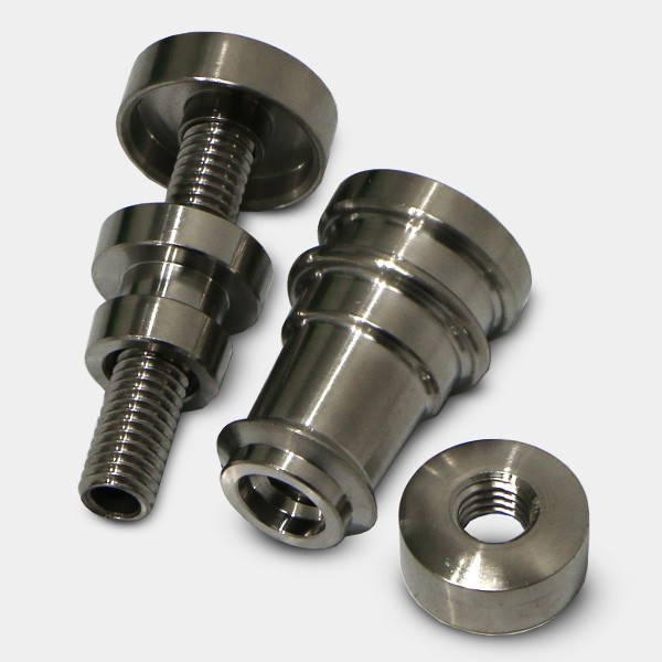 Clavo de titanio universal sin globo