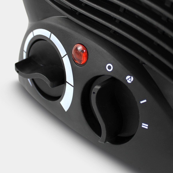 Calefactor vertical de suelo 2000W ruletas