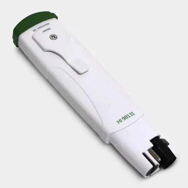 Medidor Hanna Combo HI98131 parte trasera