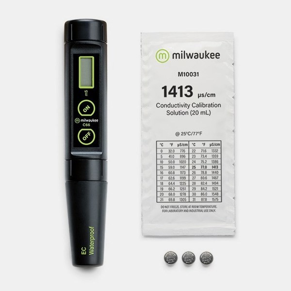 Medidor EC Milwaukee C66 con líquido calibrador