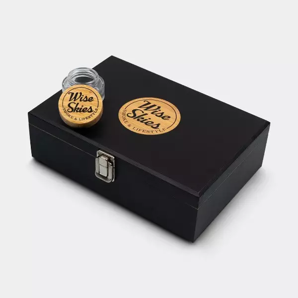 Caja de Bambú para Conservación cerrada con bote cristal