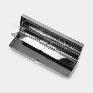 Caja de Metal RAW King Size abierta con partes