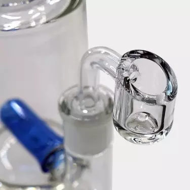 Bong Plasma para ervas e extratos folha preta - GB A marca verde