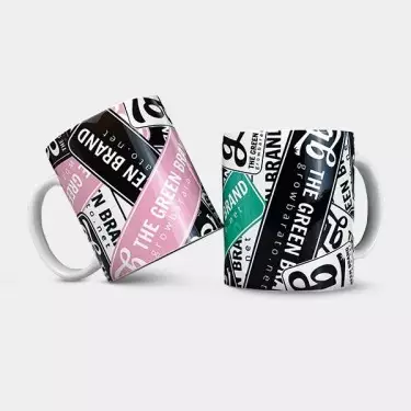 Copo de porcelana 350 ml com design de GB A marca verde