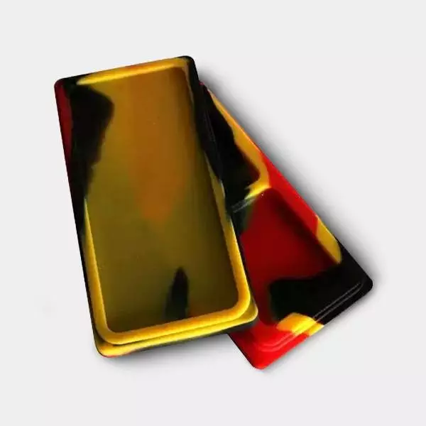 Estuches de silicona 2 secciones amarillo rojo y negro