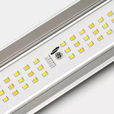 Sistema LED Regulável 800 W PRO MAX GB Lighting detalhe LED desligado