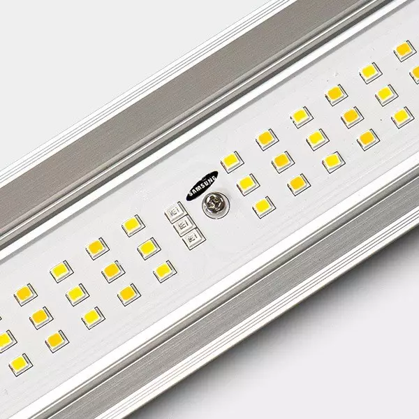 Sistema LED Regulável 800 W PRO MAX GB Lighting detalhe LED desligado