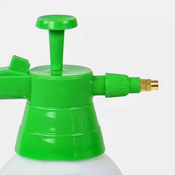 2L Pressure Sprayer detail
