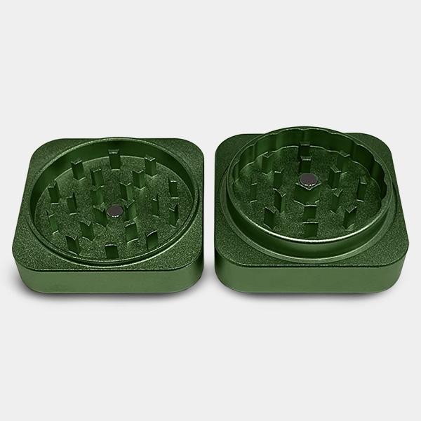 Grinder Aluminio Cuadrado Breaking Bud interior