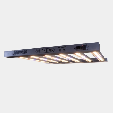 Sistema Led Regulable 300w Black Ultra GB Lighting encendido