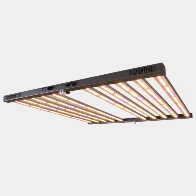 Sistema Led Regulable 730w Black Ultra GB Lighting encendido