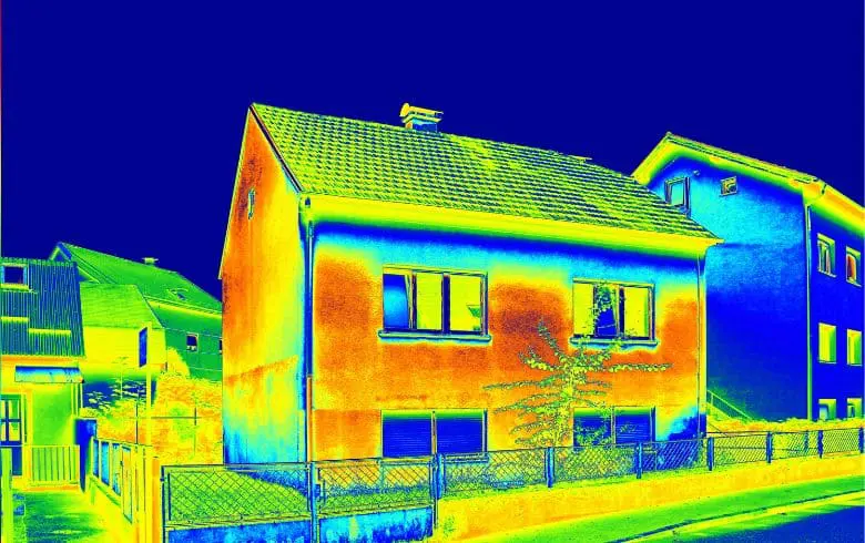 Cámara térmica de los helicópteros y cultivo indetectable: mitos y realidad