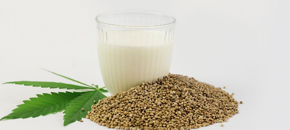 Leche cannábica