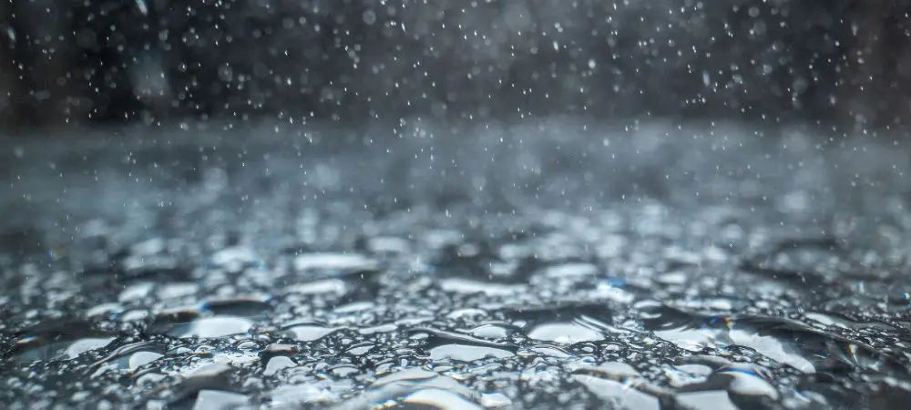 Agua de lluvia