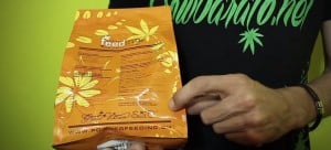 Powder Feeding by Green House